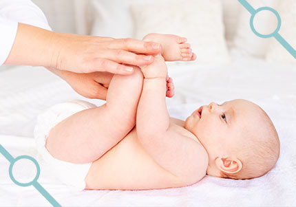 Cosa è il massaggio Neonatale e quali sono i suoi benefici. Corso